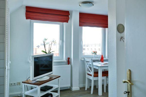Haus Brönshoog, Appartement 11 in strandnaher Lage Wenningstedt-Braderup Exterior foto