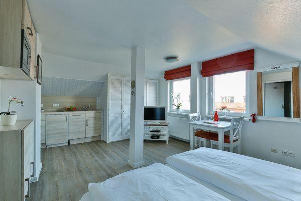 Haus Brönshoog, Appartement 11 in strandnaher Lage Wenningstedt-Braderup Exterior foto